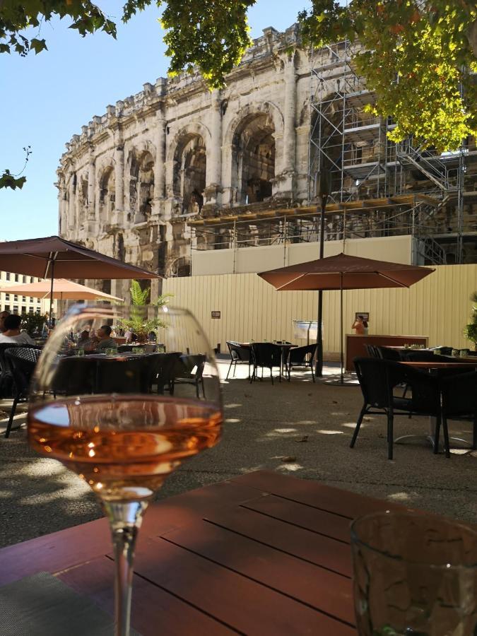 Hôtel De L'Amphithéâtre Nimes Ngoại thất bức ảnh