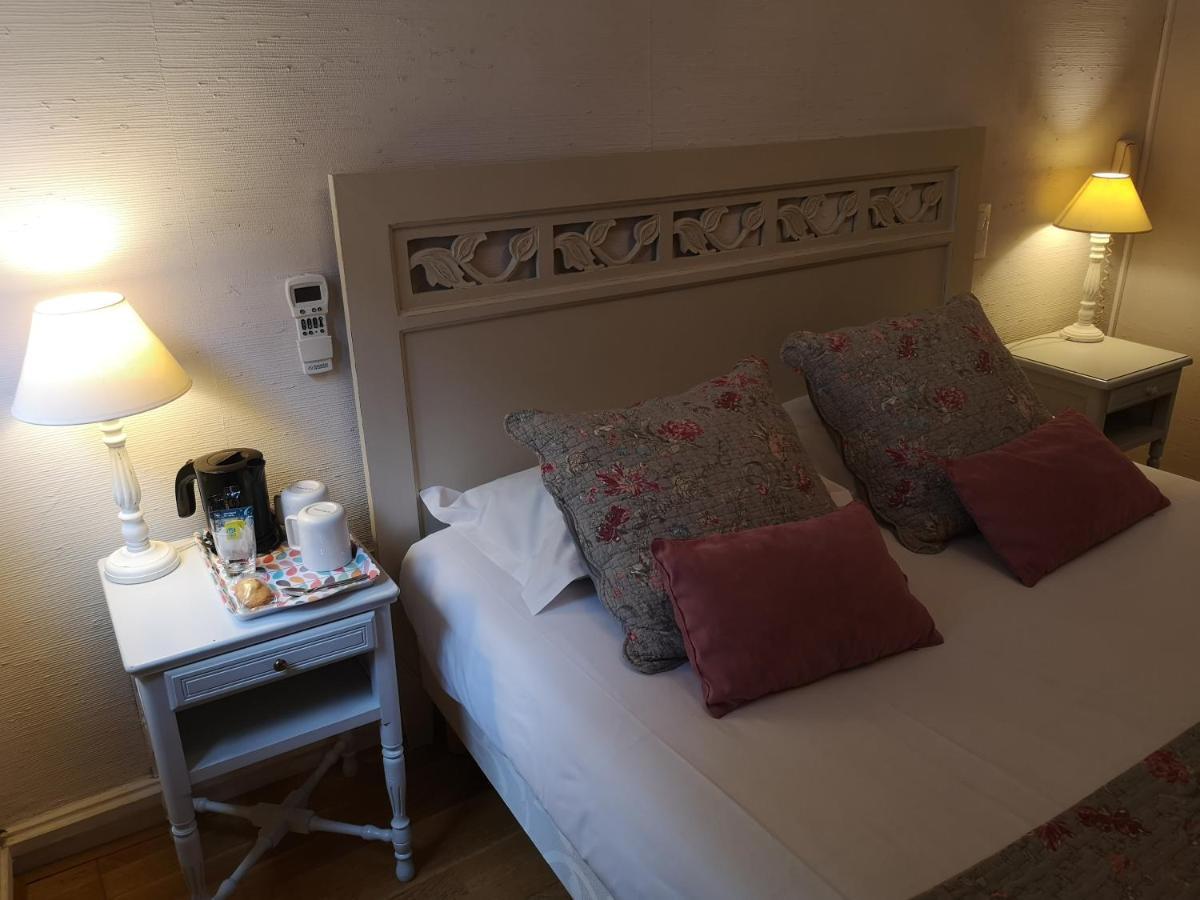 Hôtel De L'Amphithéâtre Nimes Ngoại thất bức ảnh