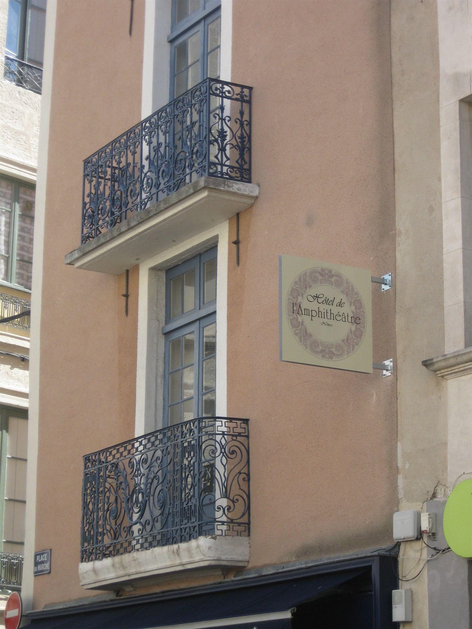 Hôtel De L'Amphithéâtre Nimes Ngoại thất bức ảnh